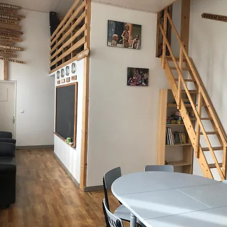 L'ecole Buissonniere Combrand