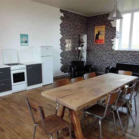 L'ecole Buissonniere 3* Combrand