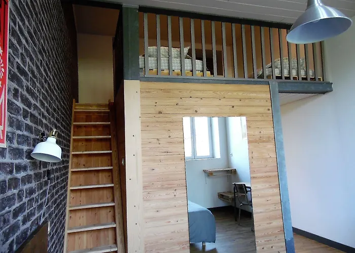 L'école Buissonnière Maison d'hôtes Combrand